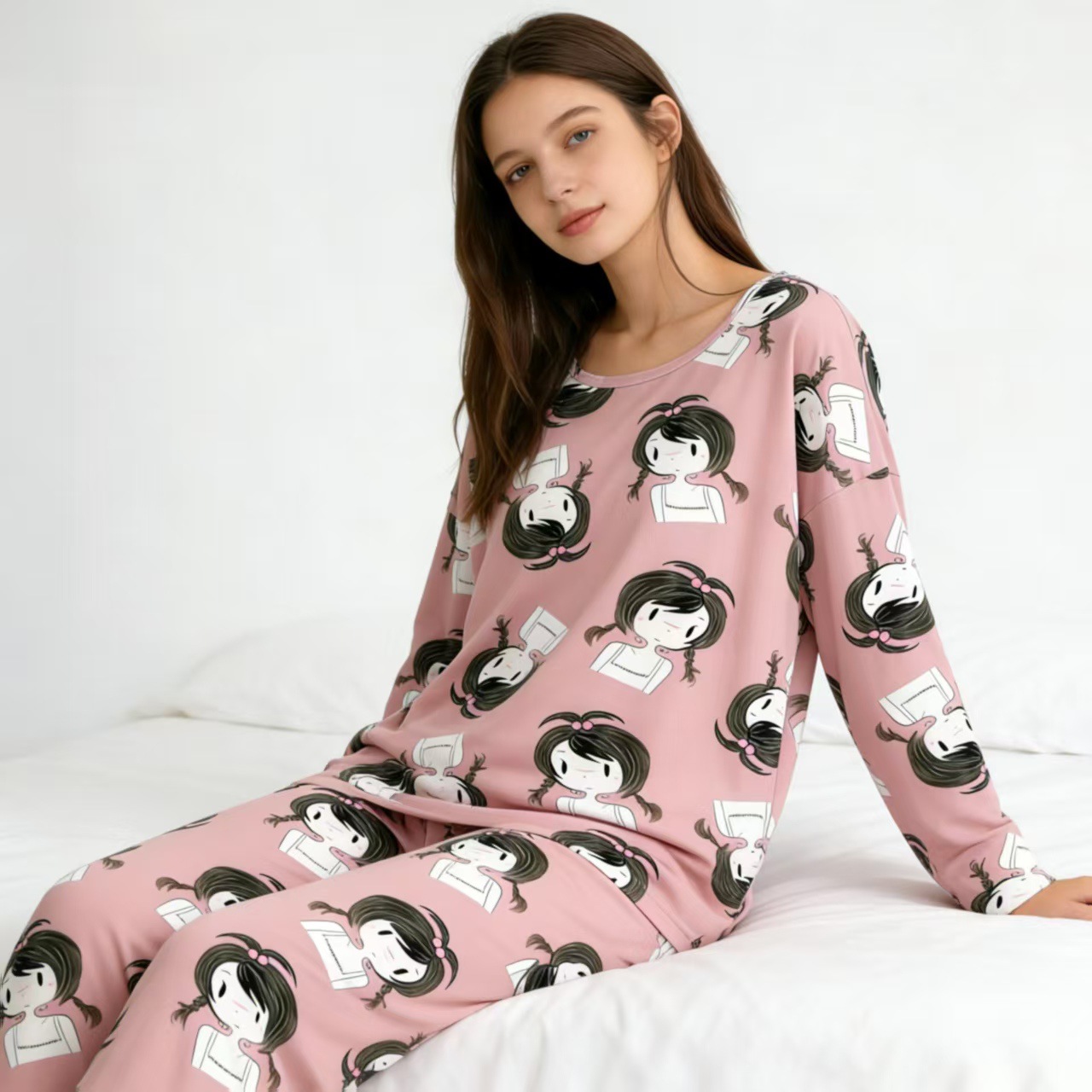 Pijamas de dibujos animados al por mayor para mujer, conjunto de pijama de primavera y otoño con cuello redondo, manga larga y pantalones largos, conjunto de ropa de estar para chicas pequeñas