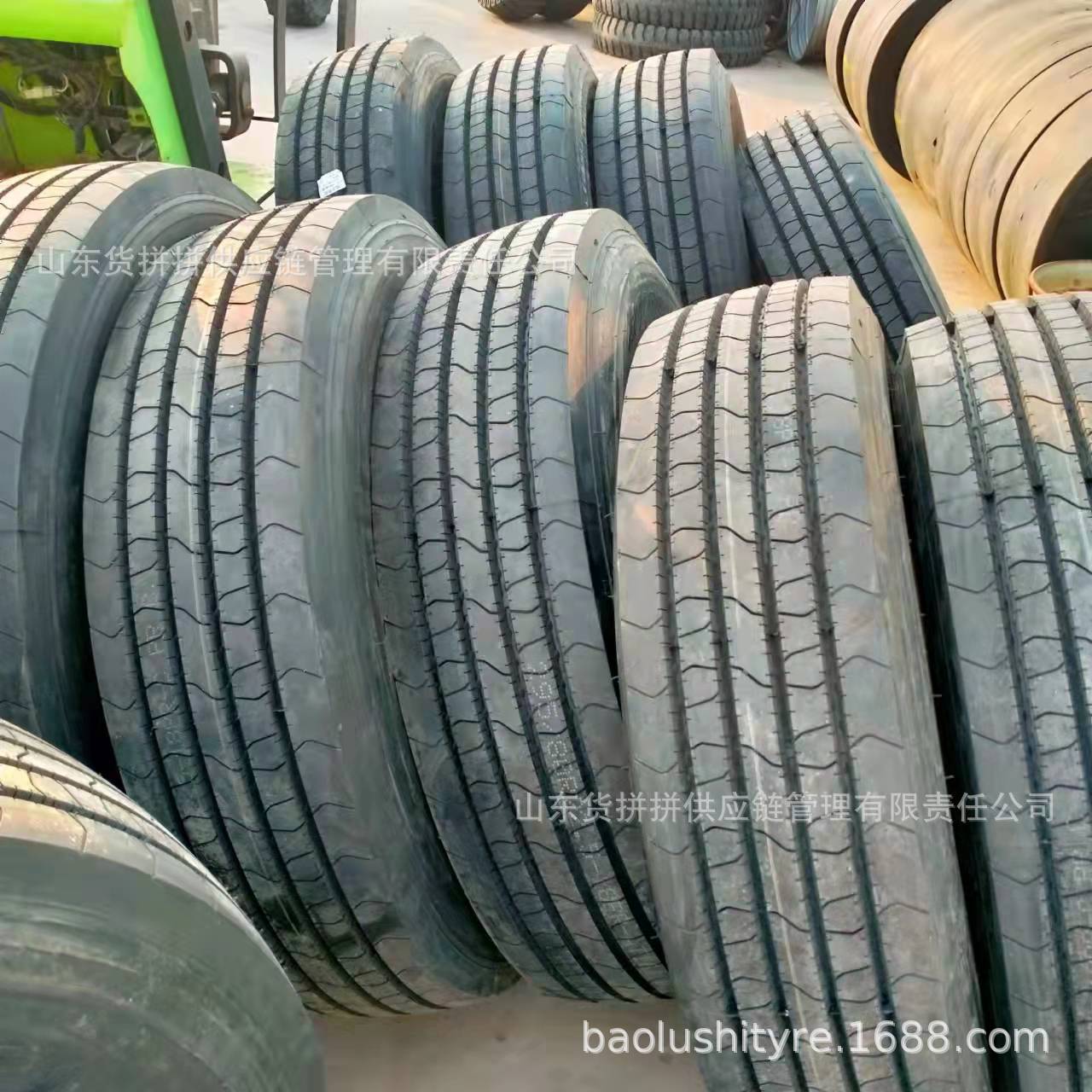 顺纹295/80R22.5  载重卡车 拖挂车钢丝轮胎 真空轮胎