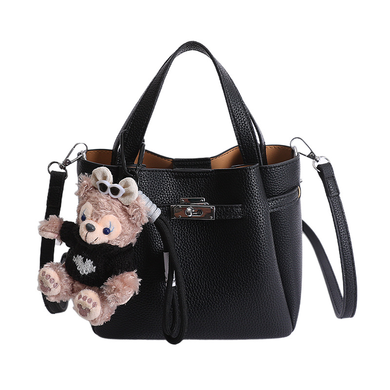 Cestas de platos de mano de alta sensación, bolsos para mujeres, 2026 nuevo estilo de moda, lichi, bolsos de mochila versátiles