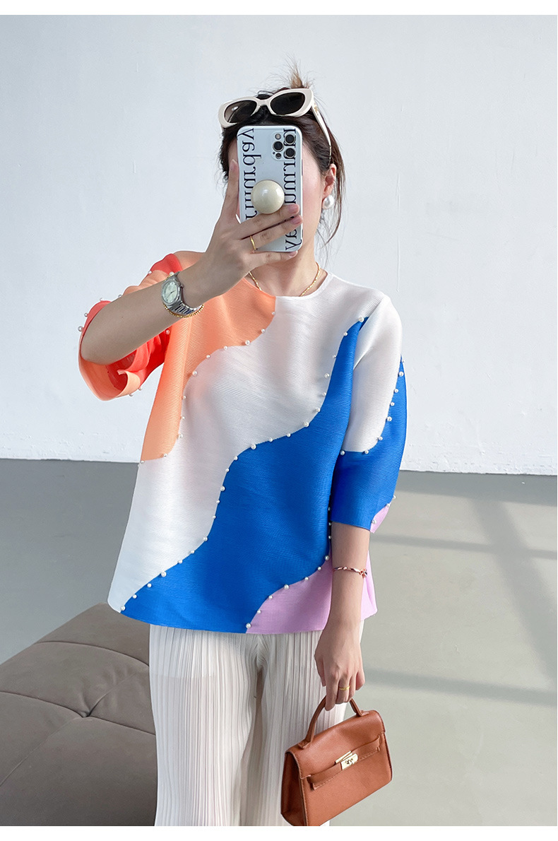 Áo thun nữ cổ tròn xếp ly in họa tiết cầu vồng, đính hạt, dáng rộng — Màu xanh lam chi tiết 17