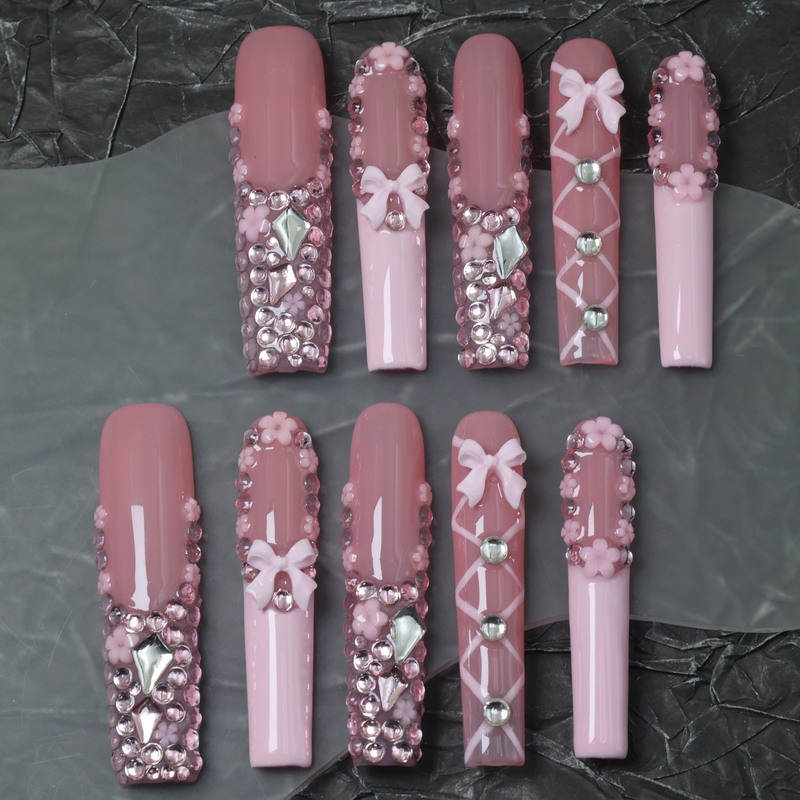 Cross-Border Wearable Nails, Handmade New Products, European and American Style [Christmas], Light Luxury, Hot-Selling Premium Fake Nails, One-Piece Dropshipping