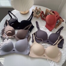 ��ľ������Ů�޸�ȦС�ؾ�£�ո�������ο����������ո����£