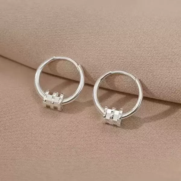 Slim-waisted earrings for girls, 2026 new popular model, everyday summer Korean-style ins personalized earrings