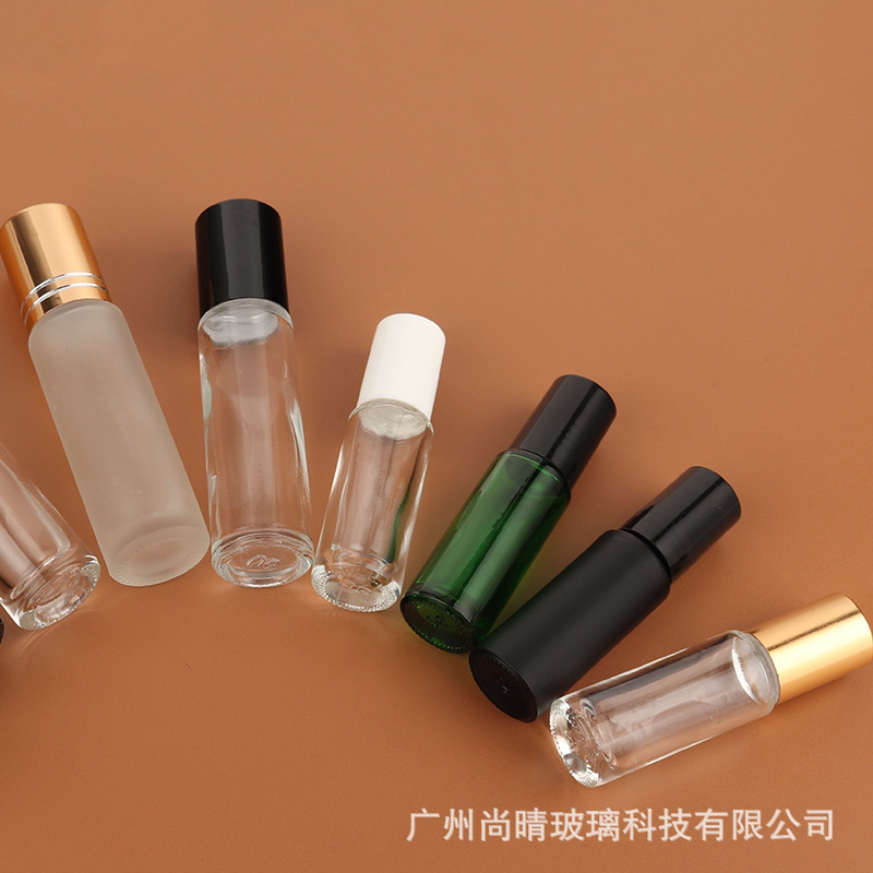 En stock 10ml botella de aceite esencial cuentas botella vacía cosméticos portátil esmerilado medicina aceite bola cabeza de bola de acero