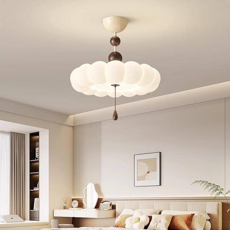 Luz de techo de protección ocular de espectro completo de nubes, lámpara de dormitorio principal medieval francesa, sala de estar de estilo crema, sala de estudio, lámpara de habitación para niños