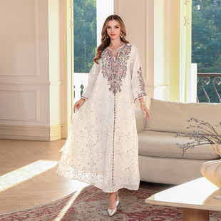 Saudi Arabia Dress Dubai Abaya Women's Fashionable Elegant V Neck Rope Embroider Loose Robe Dress