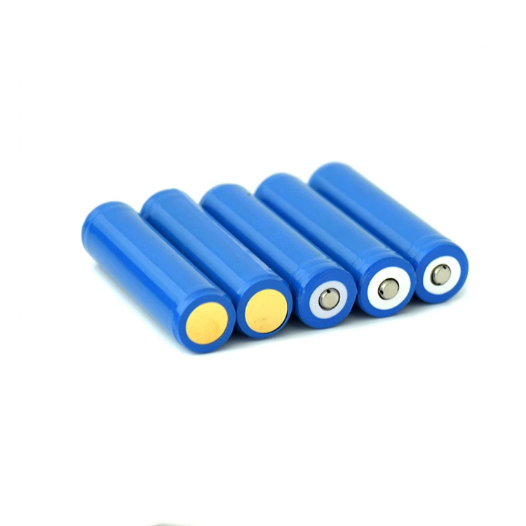 18650 2200 с защитной платой 3.7V 2600 аккумулятор для фонаря с возможностью зарядки