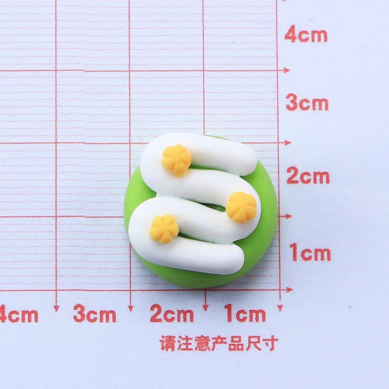 Nueva tridimensional decoración de la torta de frutas al por mayor DIY creativo teléfono caso accesorios resina crema pegamento horquilla refrigerador pegatina