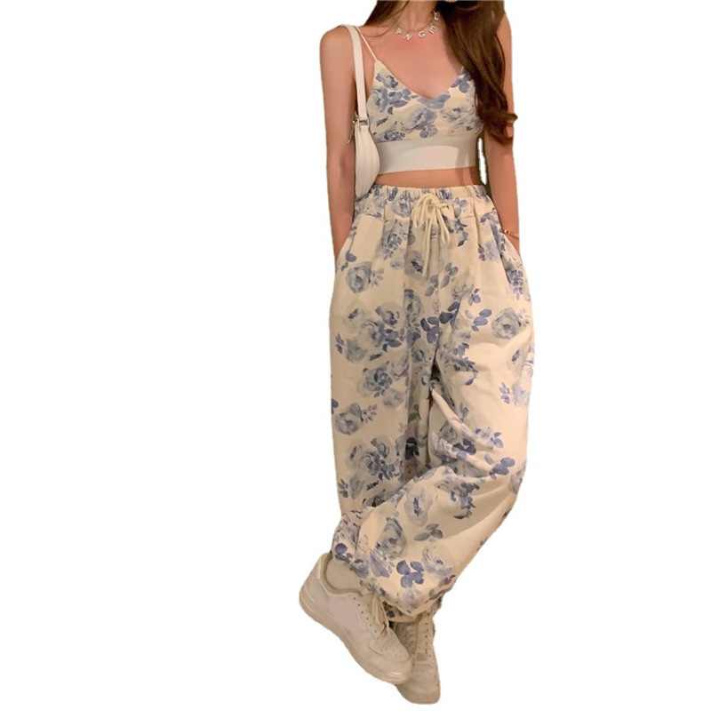 210g Weight Sleeveless Sleeve Length Polyester Fabric Type Casual Daily Women's Sweet Spicy Style Graffiti Polyester Leisure Suit Pants Sets