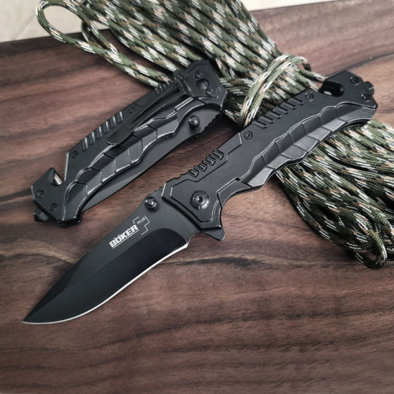 Multifunctional folding knife outdoor camping knife camping survival knife sharp tactical knife high hardness self-defense folding knife