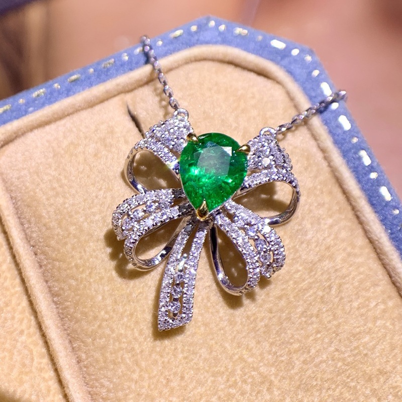 Fashion Bow Knot Copper Pendant Necklace Inlay Artificial Gemstones Copper Necklaces