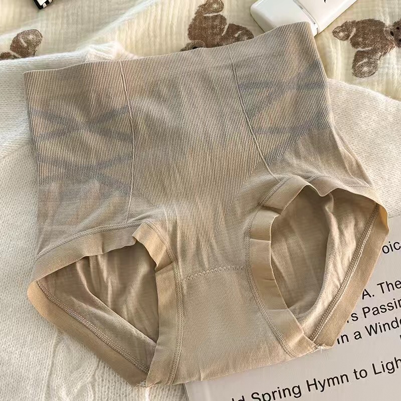 新商品の高腰シームレス黒包帯は腹を収めてお尻の女性の下着を持ちます。|undefined