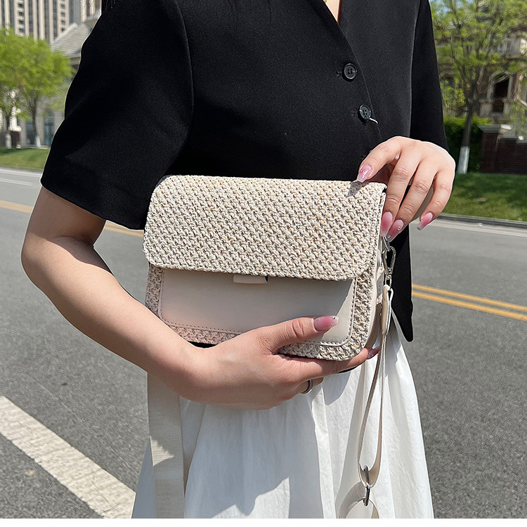 Women's Medium Spring&summer Pu Leather Straw Fashion Straw Bag display picture 2