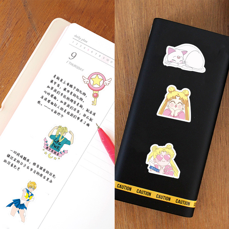 Retroreflective cute cartoon helmet