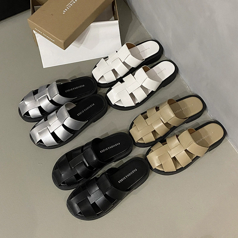 Женские летние тапочки 2025 года, новая модель, плетеные, римские полусабо на мягкой подошве, повседневные мюли