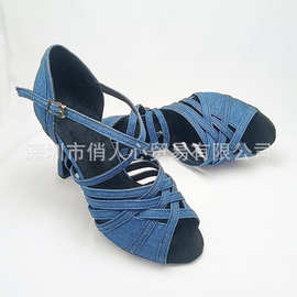 蓝色拉丁舞鞋女2025外贸新款高跟跳舞鞋牛仔布凉鞋室内练习舞蹈鞋