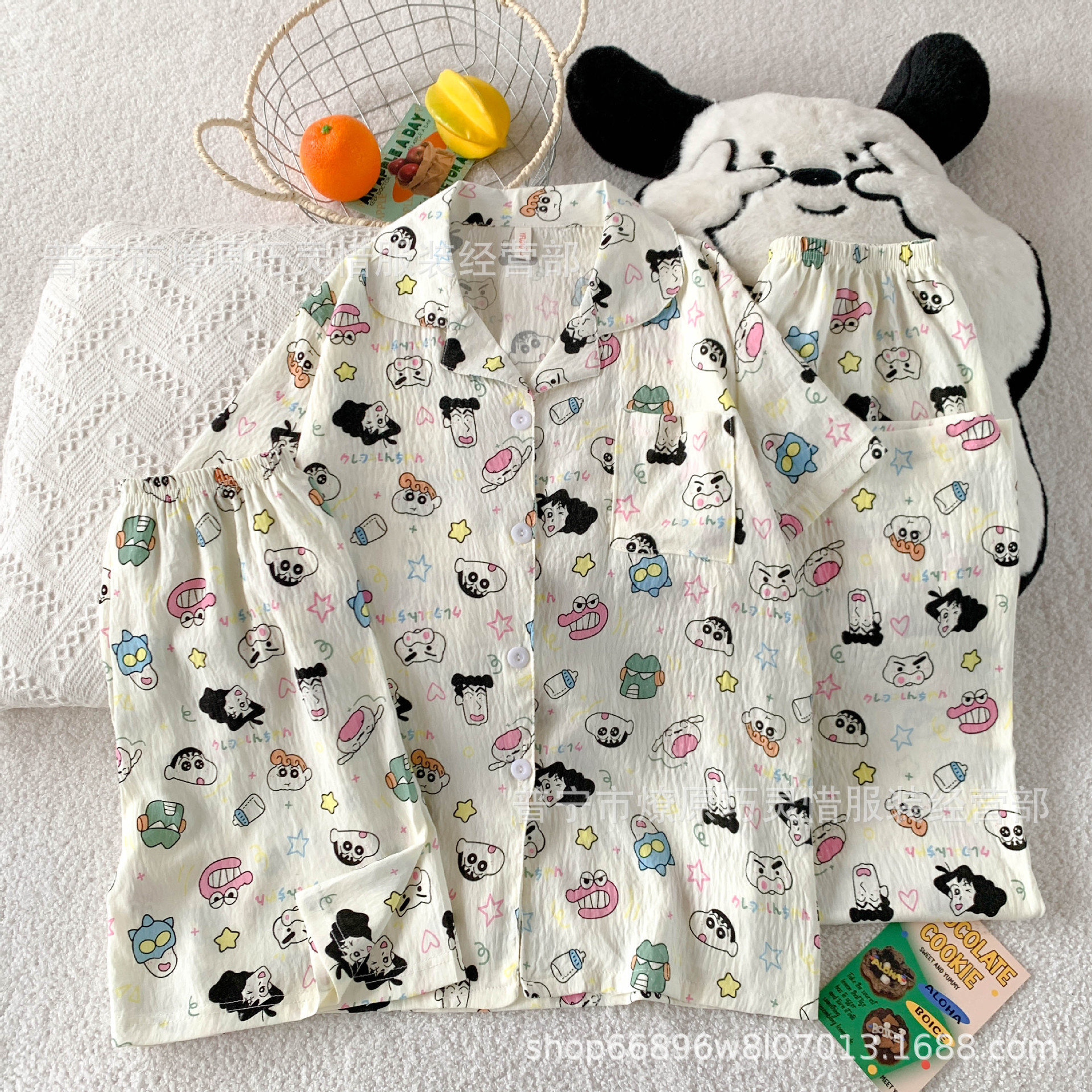 Pequeño pijama de corazón de melocotón para mujeres tres piezas de verano nubes de algodón se puede usar pantalones de manga corta para estudiantes de dibujos animados ropa para el hogar