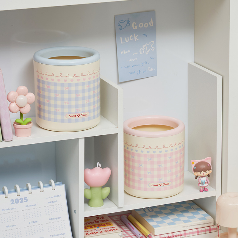 Sweet and Cute Dormitory Desktop Trash Can, Large Capacity Dopamine Trash Bin for Bedroom and Living Room, Lidless Paper Basket for Home Use