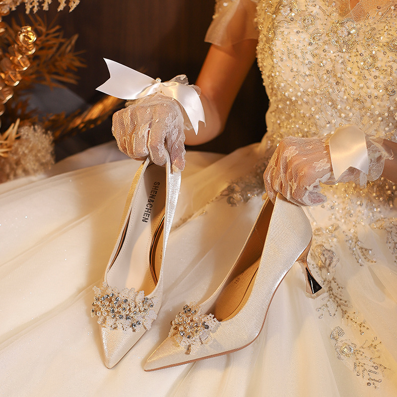 X788-18 wedding shoes Xiuhe wedding dress two-way bridal shoes not tired feet high heels women's spring and autumn stiletto heel pointed 40-43 X788-18 wedding shoes Xiuhe wedding dress two-way bridal shoes not tired feet high heels women's spring and autumn stiletto heel pointed 40-43