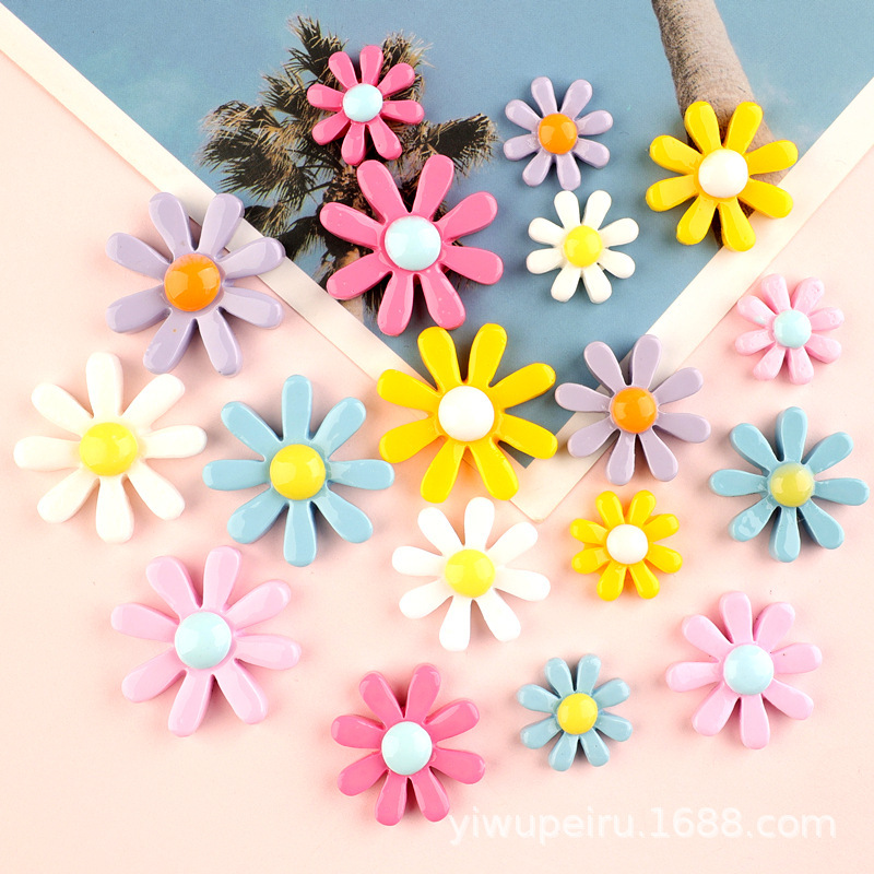 small daisy sunflower diy net red resin flower accessories hairpin hair accessories hole shoes DIY decorative materials small daisy sunflower diy net red resin flower accessories hairpin hair accessories hole shoes DIY decorative materials