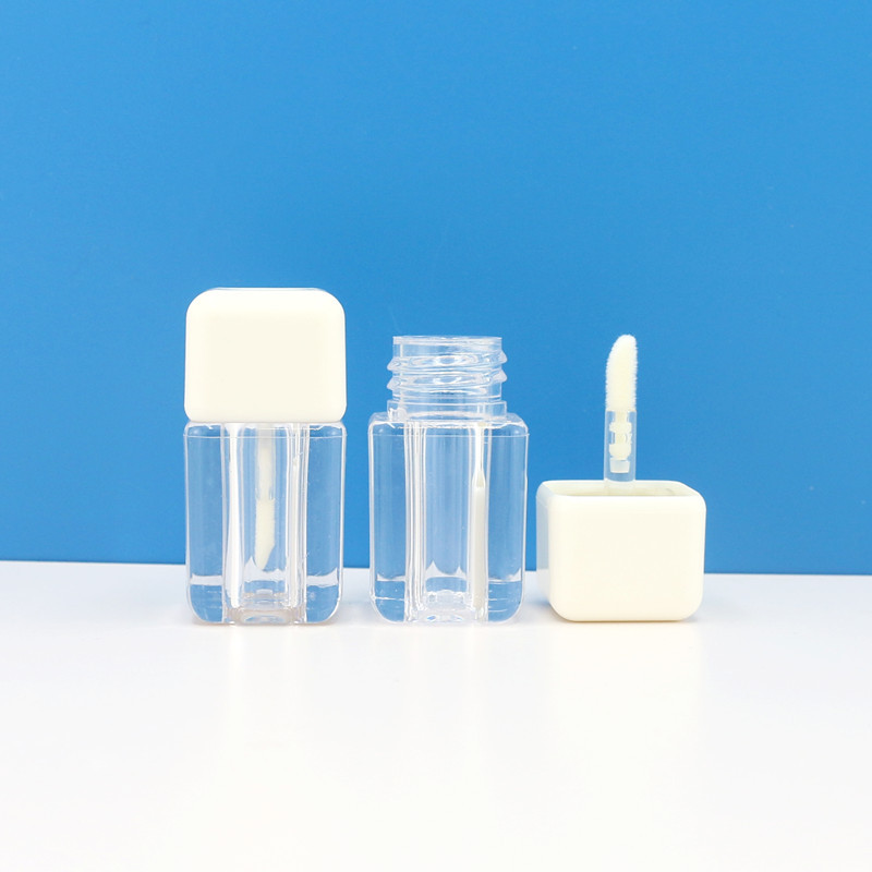 En stock al por mayor pequeño tubo cuadrado de brillo de labios Inyección transparente labio esmalte tubo vacío 4ml líquido botella de sombra de ojos material de embalaje cosmético