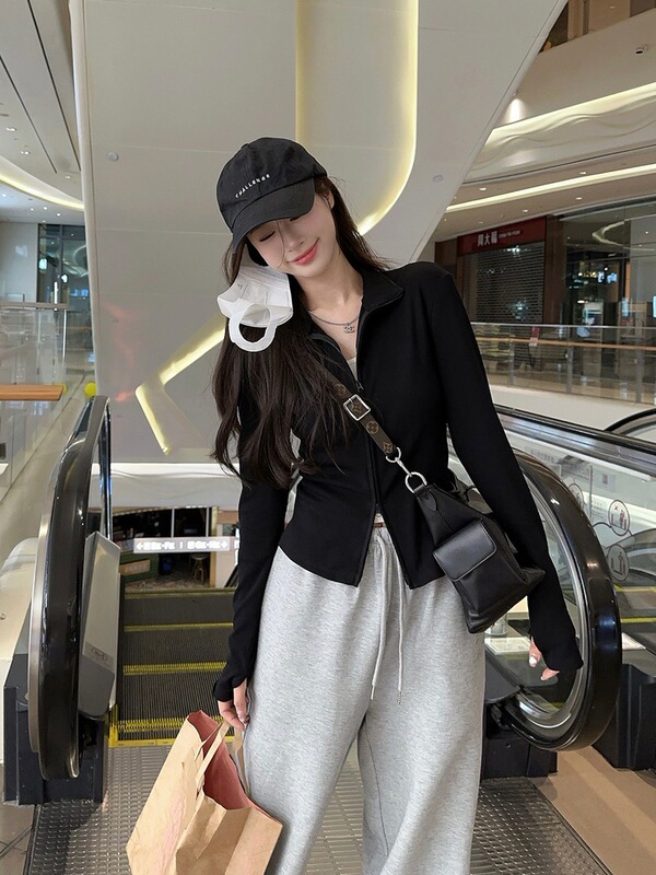 黑色立领双拉链长袖卫衣女秋季新款韩系修身显瘦设计感小众外套潮|undefined