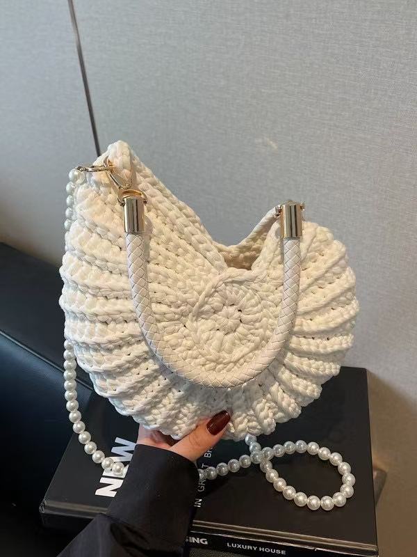 Handgewebte Schultertasche