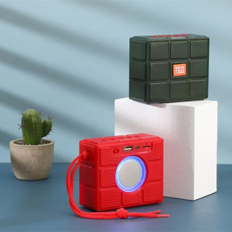 TG311 altavoz bluetooth colorido LED mini creativo al aire libre impermeable portátil tarjeta T USB subwoofer
