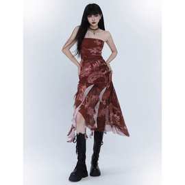 幽灵少女2024龙年新年战袍裙子新中式女装穿搭绝美红色连衣裙年会