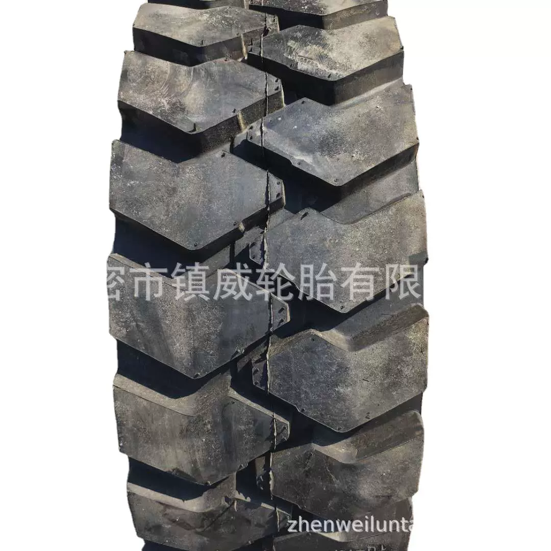 现货供应工程机械滑移装载机轮胎 10-16.5 12-16.5