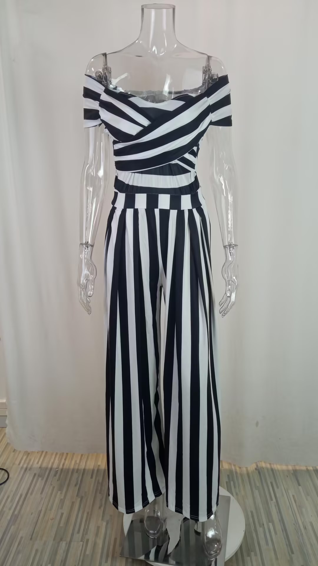 548g Weight Short Sleeve Sleeve Length Full Length Pants Length Polyester Fabric Type Mid Waist Waist Line Jumpsuits Pants Type Micro-Elastic Elasticity Holiday, Beach Occasion Loose Fit Type Printing, Stripe Pattern Summer Season Women's Gender Printing Design Vacation Style Women's Holiday Beach Vacation Printing Stripe Full Length Printing Jumpsuits 12