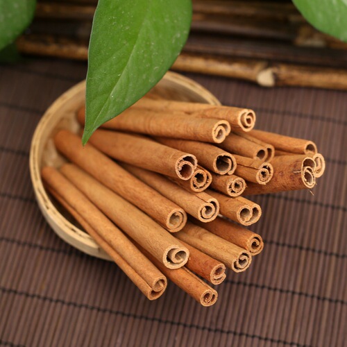 Guangxi Cinnamon Stick Craft Decorative Gift Wholesale Cinnamon Stick Red Wine Brew Coffee Smoking Cinnamon