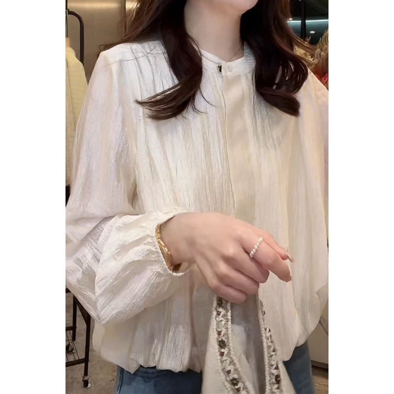 Spring elegant fashionable shirt