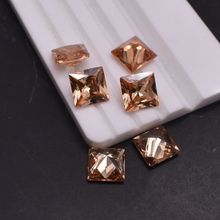 香槟锆石正方形梧州人造宝石裸石 正方形皓石价格 饰品CZ配石裸石