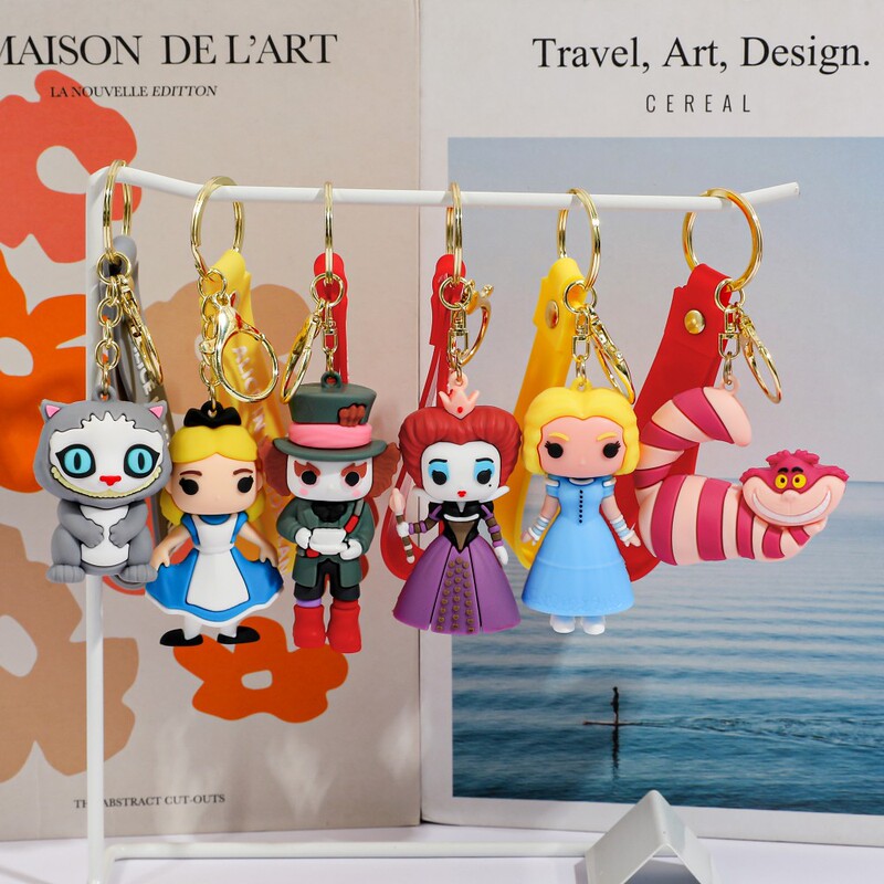 Cartoon Alice in Wonderland Keychain Creative Cute Alice Doll Doll Bag Pendant Holiday Gift