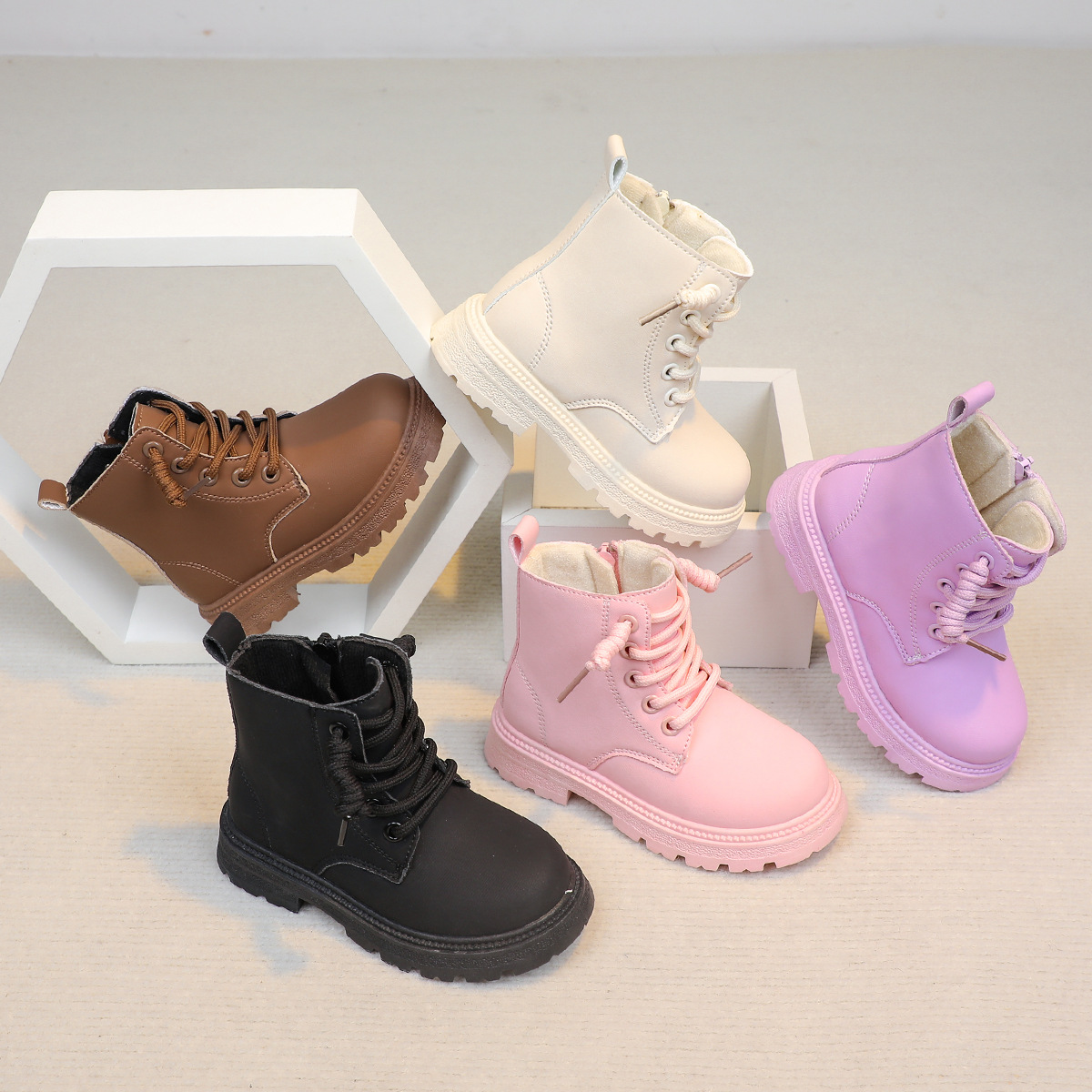 Spring and Autum New Style Boys and Girls Versatile Kidsren's Leather Boots Boots for Small and Medium-Sized Kidsren Non-Slip Waterproof Flats Leather Short Boots