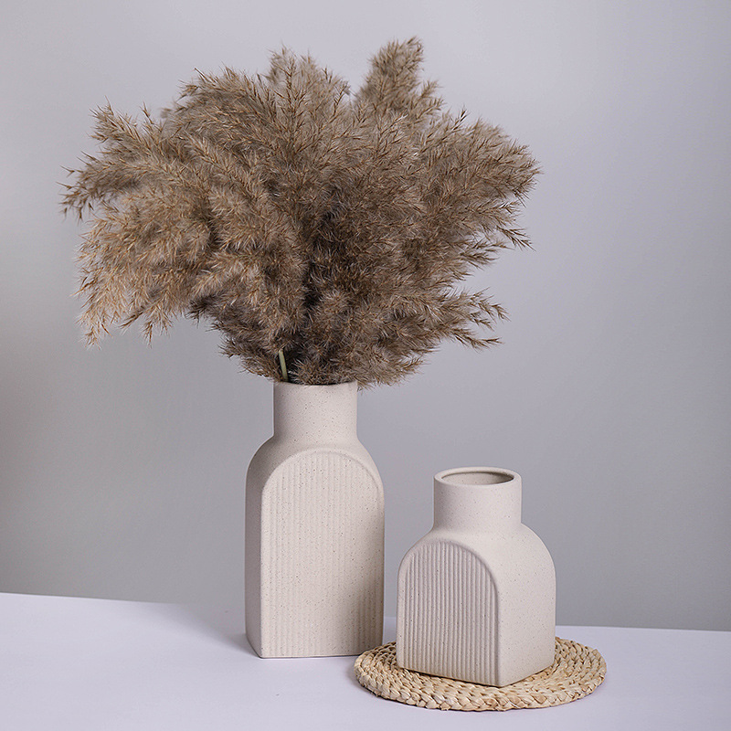 Cross-border Nordic style ceramic plain-fired vase creative white with retro spots flower arrangement minimalist hotel home furnishings