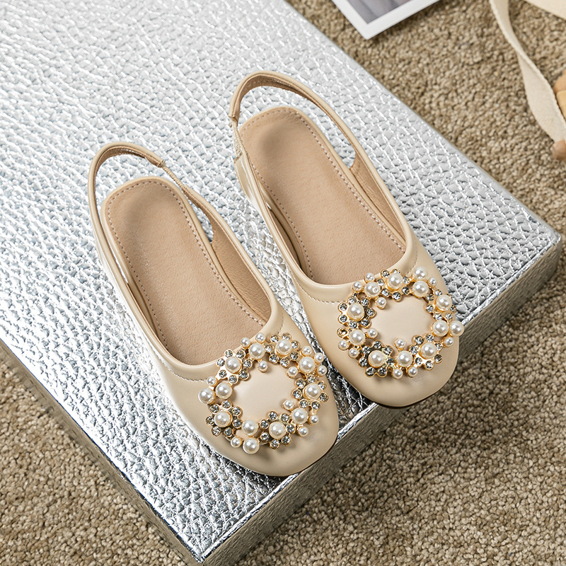 Factory wholesale 2023 the most trendy summer fashion princess shoes girls half slippers big Children soft shoes