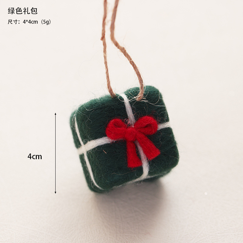 Navidad fieltro de lana decoración colgante accesorios DIY hechos a mano árbol de Navidad alce paquete de regalo pan de jengibre accesorios colgante hombre