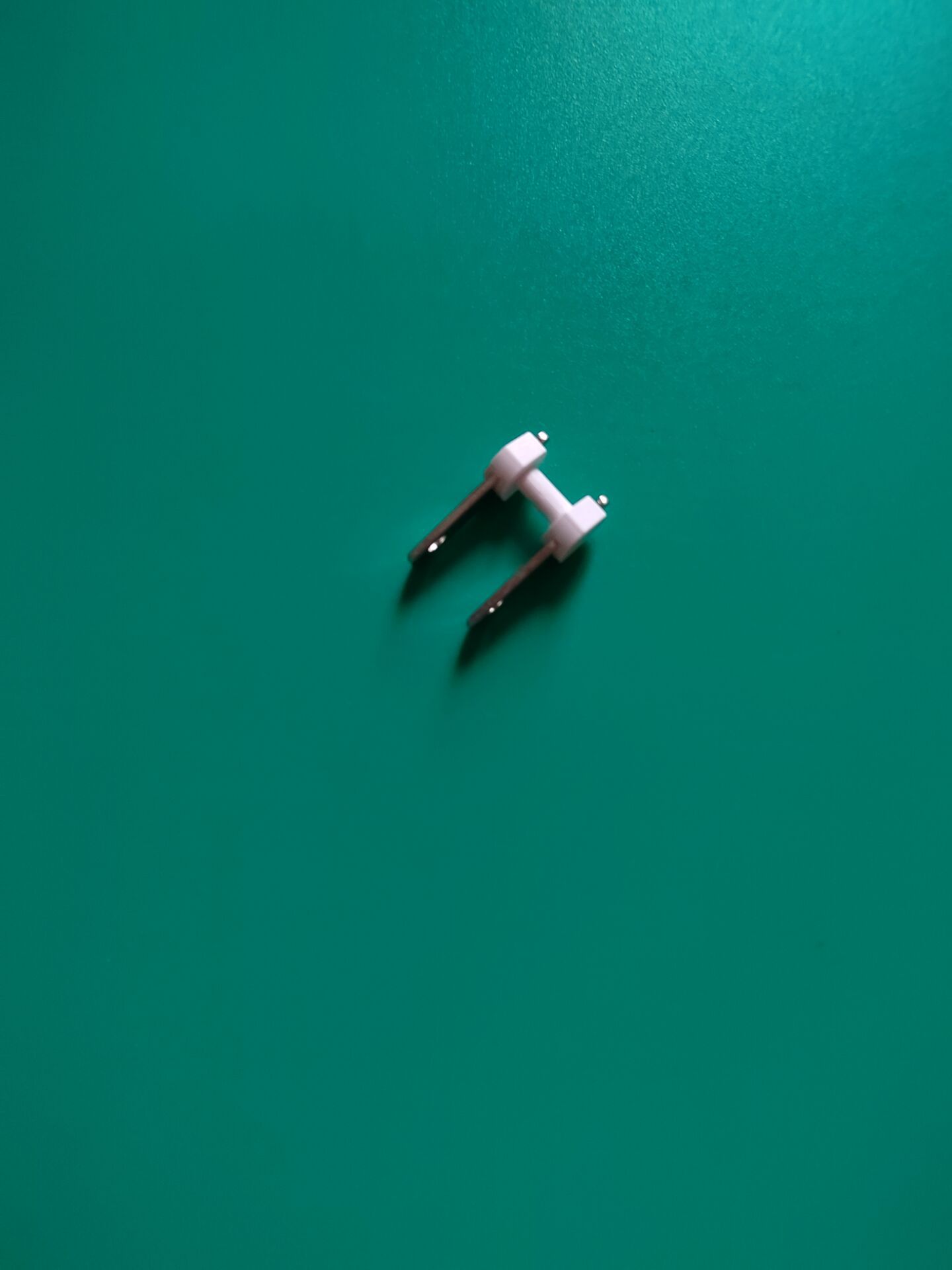 美规旋转插头活动支架黄铜镀镍+PC防火白色