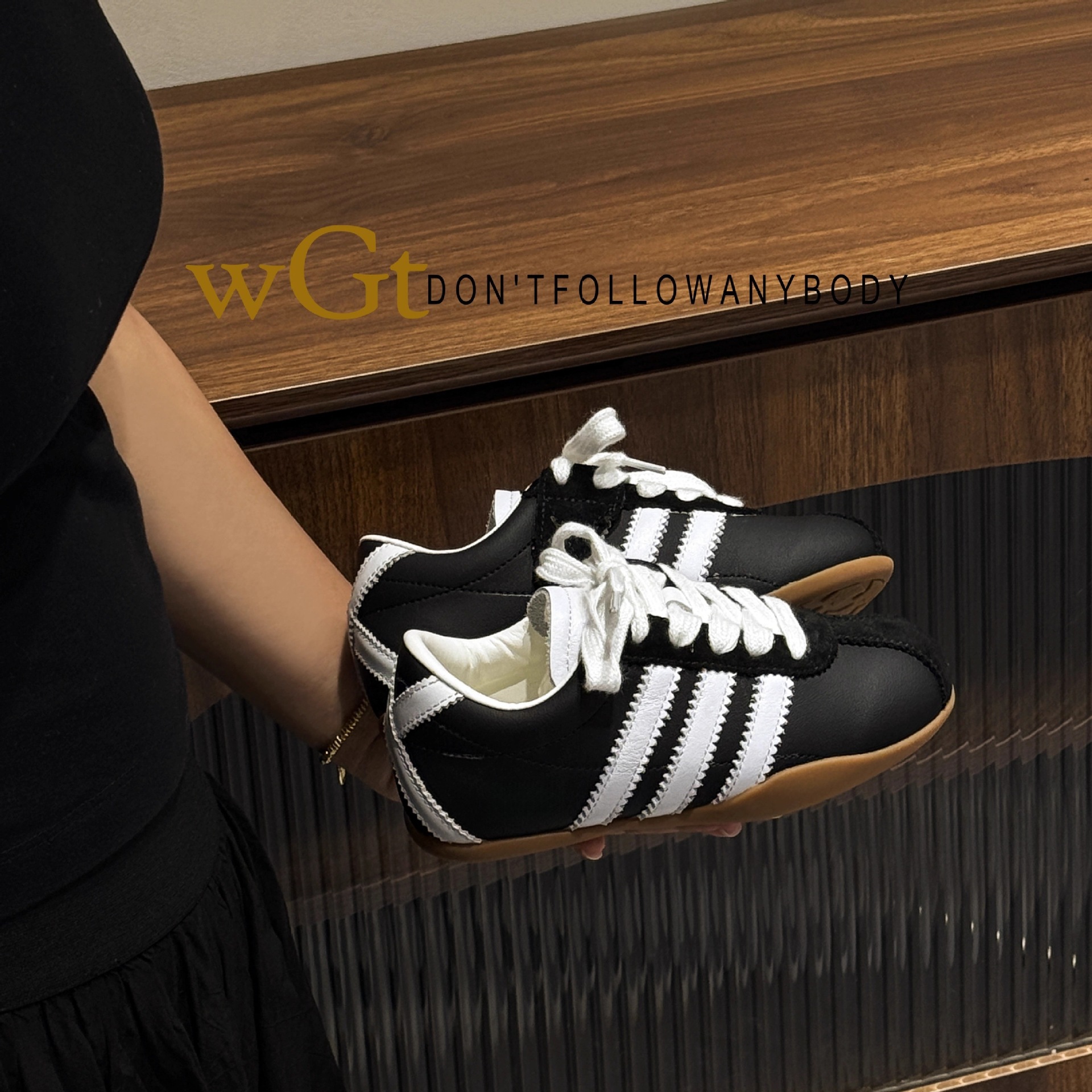 Korean Style Children's Sneakers Spring and Autumn New Soft Sole Boys' Sports Shoes Velcro Casual Shoes Girls' Moral Training Shoes Trendy