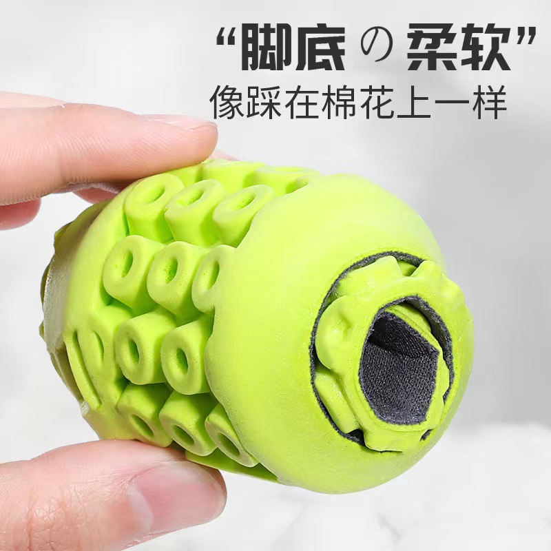 Venta directa de fábrica plantilla de tuerca grande comercio electrónico generación de una pieza de ajenjo pisando heces deportes hombres y mujeres plantillas transpirables y desodorantes