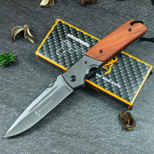 跨境野营冷兵器高硬度瑞士多功能军刀折叠刀户外野外生存锋利小刀