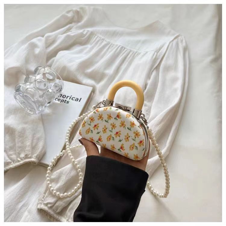 eaab6f98-e556-4ec3-8505-d0b27e