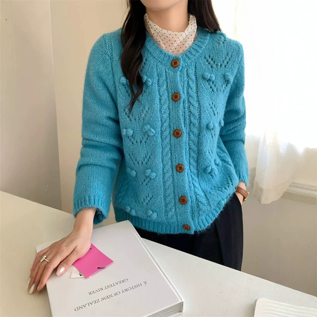 韩系麻花纹镂空针织开衫女秋冬新款圆领手工球球慵懒风毛衣外套潮