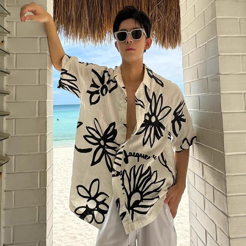 Beach Vacation Shirt with Cuban Collar, Floral Beach Shirt, Short-Sleeved Men's Spring and Summer Outfit, Trendy Island Wear in Thailand and Sanya Beach Vacation Shirt with Cuban Collar, Floral Beach Shirt, Short-Sleeved Men's Spring and Summer Outfit, Trendy Island Wear in Thailand and Sanya