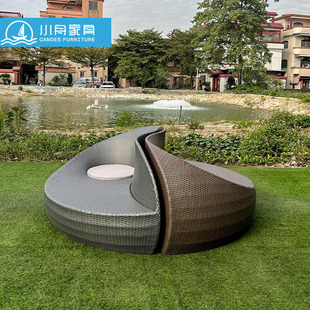 Outdoor Sofa Courtyard Villa B&B Balcony Rattan Chair Furniture Waterproof Sun Protection Rattan Creative Round Double Bed