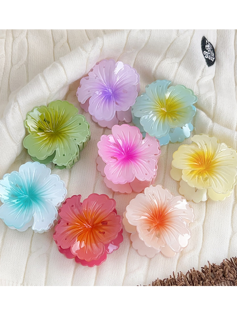 Plastic Material Floral Hair Clip For Beach Vacation Back Of Head Accessory Cabbage Roll Design Summer