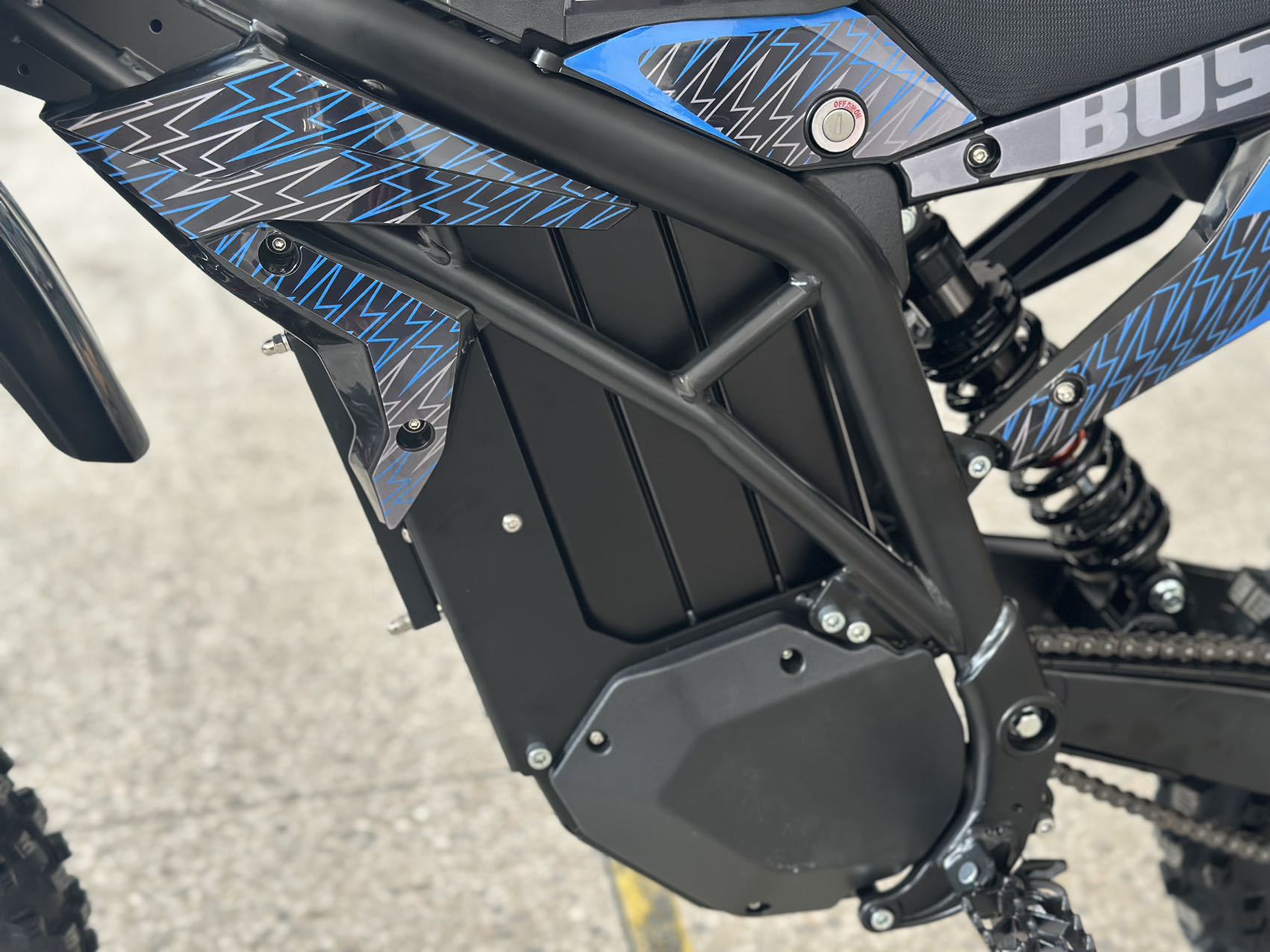 Off-road motorcycle BSE Bosuer EZ-3 motor 60V36 ternary lithium battery with a range of 80-90 kilometers