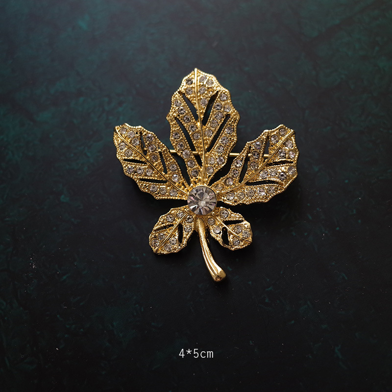 Rétro Style Ethnique Animal Fleur Noeud D'Arc Alliage Placage Incruster Strass Perle Femmes Broches display picture 6